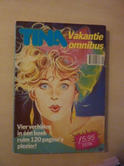 Tina Vakantieomnibus - 1984, Boeken, Overige Boeken, Gelezen, Ophalen of Verzenden