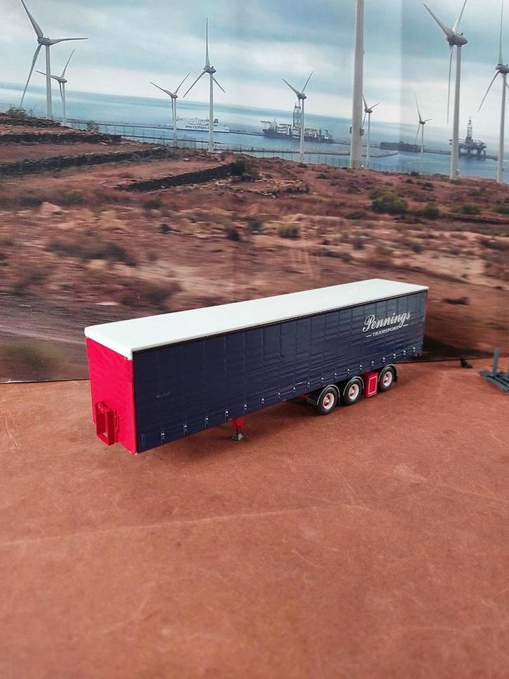 Tekno Schuifzeilen oplegger van Pennings Transport., Hobby en Vrije tijd, Modelauto's | 1:50, Zo goed als nieuw, Bus of Vrachtwagen