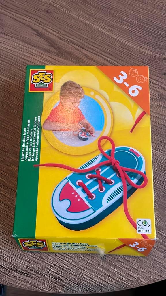 Ik leer veters strikken, Hobby en Vrije tijd, Gezelschapsspellen | Kaartspellen, Gebruikt, Een of twee spelers, Ophalen