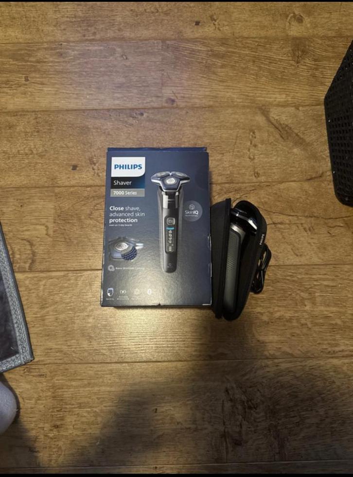 Philips Electric Shaver, Witgoed en Apparatuur, Persoonlijke-verzorgingsapparatuur, Zo goed als nieuw, Scheren en Epileren, Ophalen of Verzenden