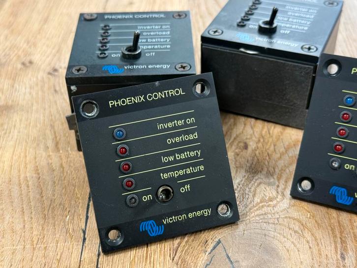 Victron Phoenix Control voor omvormers, via UTP kabel, Caravans en Kamperen, Camper-accessoires, Gebruikt, Ophalen of Verzenden