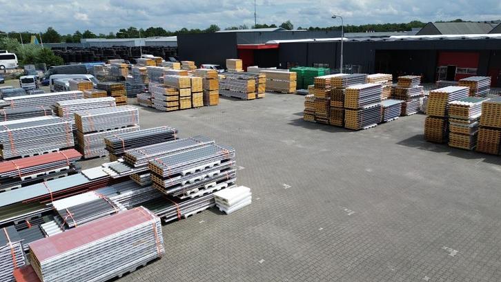 B-Keus 10000m2 Sandwichpanelen 40/60/80/100/mm Dak&Wand, Doe-het-zelf en Verbouw, Platen en Panelen, Zo goed als nieuw, Overige materialen