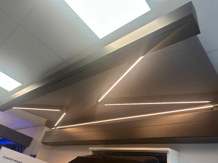 Zonnescherm Harol Cadiz knikarmscherm 3.5 x 2.5, Tuin en Terras, Overige Tuin en Terras, Nieuw, Ophalen