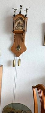 Friese staartklok met speelwerk, Ophalen