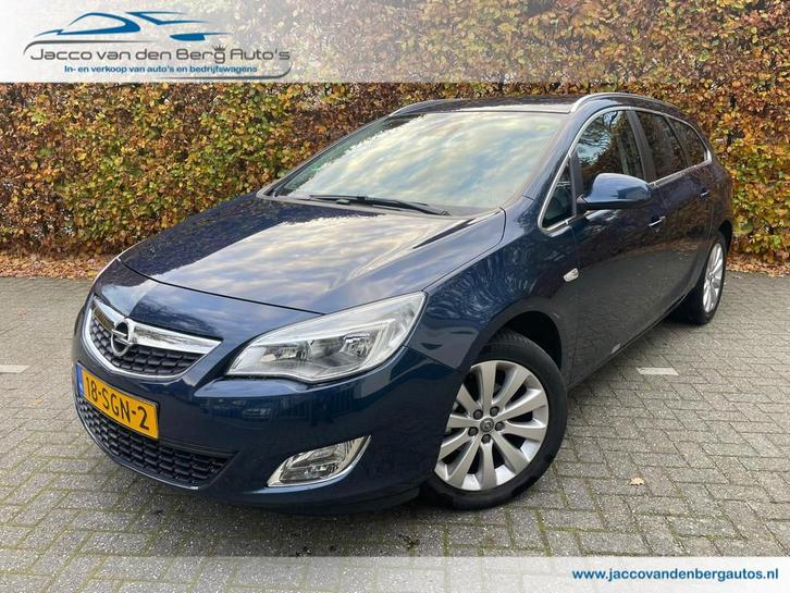 Opel Astra Sports Tourer 1.4 Turbo Cosmo I Airco I Trekhaak, Auto's, Opel, Bedrijf, Te koop, Astra, ABS, Airbags, Airconditioning