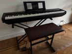 Yamaha piano P-45 compleet met onderstel en krukje, Ophalen, Zo goed als nieuw, Zwart