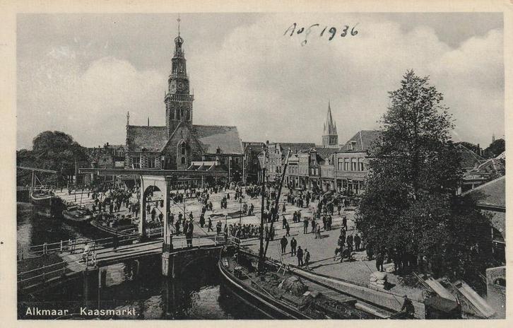 ALKMAAR Kaasmarkt 1936, Verzamelen, Ansichtkaarten | Nederland, Ongelopen, Noord-Holland, 1920 tot 1940, Verzenden
