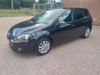 Volkswagen Golf 1.2 TSI 77KW 3D 2012 Zwart, Auto's, Voorwielaandrijving, 65 €/maand, Stof, Parkeersensor