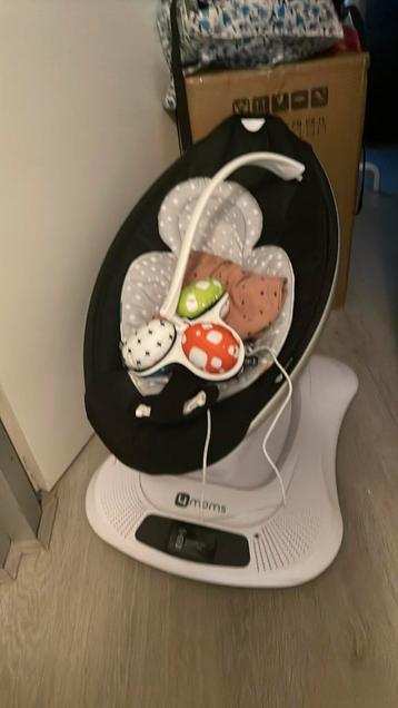 4 moms beschikbaar voor biedingen