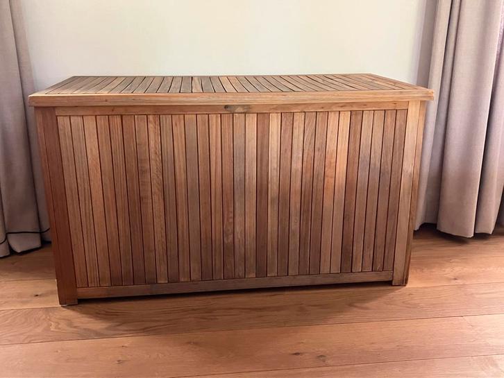 Teakhouten kist met deksel., Huis en Inrichting, Barren, Gebruikt, Ophalen