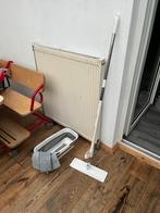 dweil met emmer, Ophalen, Dweilemmer, -bak, of -wagen