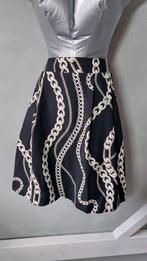 Rok met print en plooien van Costes maat 38, Kleding | Dames, Rokken, Maat 38/40 (M), Zo goed als nieuw, Zwart, Verzenden