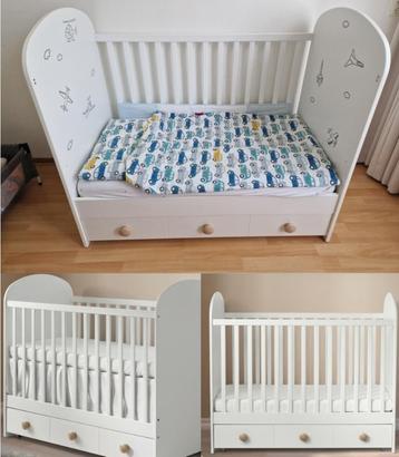 IKEA GONATT babybed / cot + matras & beddengoed beschikbaar voor biedingen
