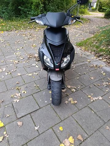 Aprilia sr 50 factory LC DD beschikbaar voor biedingen