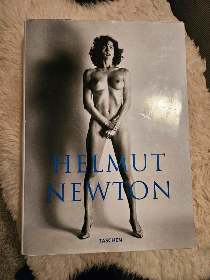 Helmut Newton Sumo, Boeken, Kunst en Cultuur | Fotografie en Design, Zo goed als nieuw, Fotografen, Ophalen of Verzenden