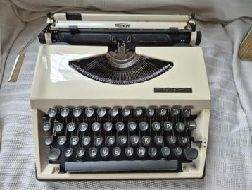 typemachine triumph trippa beschikbaar voor biedingen