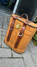 Houten wijnkoffer, Huis en Inrichting, Woonaccessoires | Wijnrekken, Ophalen, Zo goed als nieuw, Hout, Minder dan 50 cm