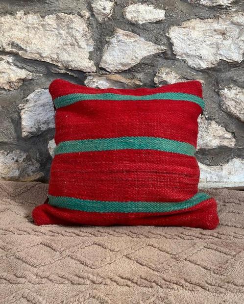 Prachtige Marokkaanse kussen uit Marrakech, Huis en Inrichting, Woonaccessoires | Kussens, Ophalen of Verzenden