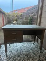 Vintage stalen bureau leemgroen met wieltjes, Huis en Inrichting, Bureaus, Ophalen, Zo goed als nieuw
