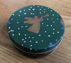Onderzetters kerst 35 stuks in metalen rond kerstdoosje, Diversen, Kerst, Ophalen of Verzenden, Zo goed als nieuw