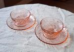 Vintage Rosaline Swirl Arcoroc Kop en Schotels, Huis en Inrichting, Keuken | Servies, Ophalen of Verzenden, Overige stijlen, Kop(pen) en/of Schotel(s)