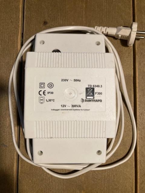 Tradania dantrafo 230V / 12V  AC  300W .Transformator  trafo, Hobby en Vrije tijd, Elektronica-componenten, Zo goed als nieuw