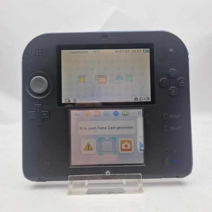 Nintendo 2DS + Lader || Nu voor €109,99, Spelcomputers en Games, Spelcomputers | Nintendo 2DS en 3DS, Zo goed als nieuw, 2DS, Blauw