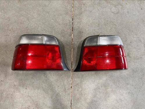 BMW E36 Compact M sport achterlichten rood/wit, Auto-onderdelen, Verlichting, BMW, Gebruikt, Ophalen of Verzenden