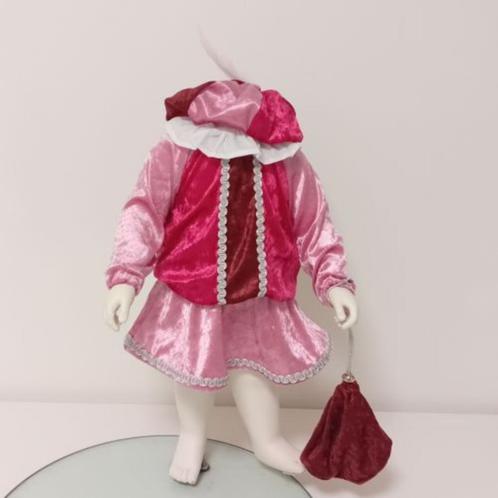 Nieuw baby pietenpakje merk Markeys maat 74, Diversen, Sinterklaas, Nieuw, Ophalen of Verzenden