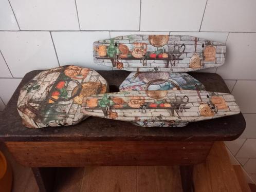 vintage pannenonderzetters en handdoekenrekjes Franse keuken, Antiek en Kunst, Curiosa en Brocante, Ophalen of Verzenden