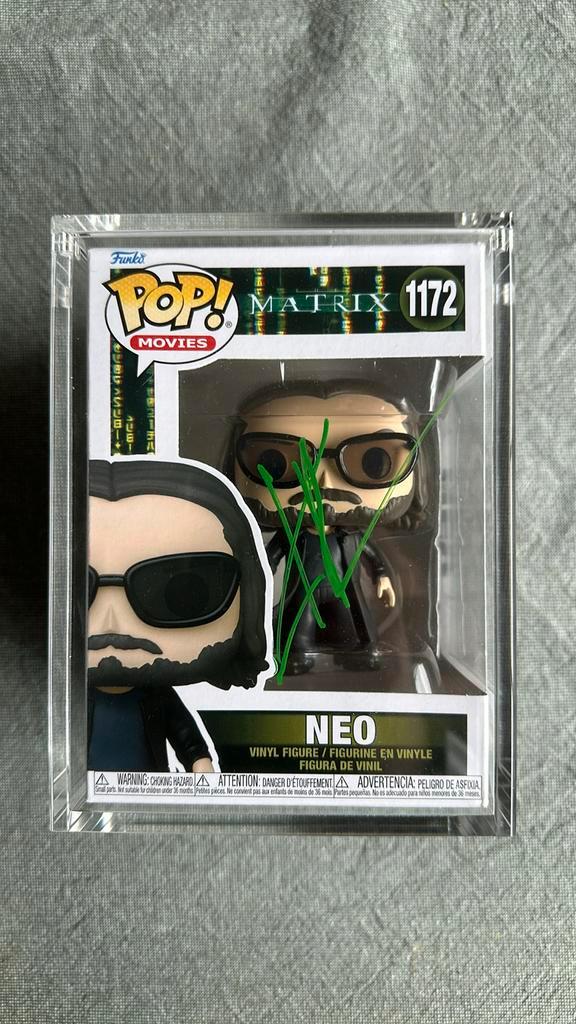 Keanu Reeves gesigneerde funko pop, Verzamelen, Poppetjes en Figuurtjes, Zo goed als nieuw, Ophalen