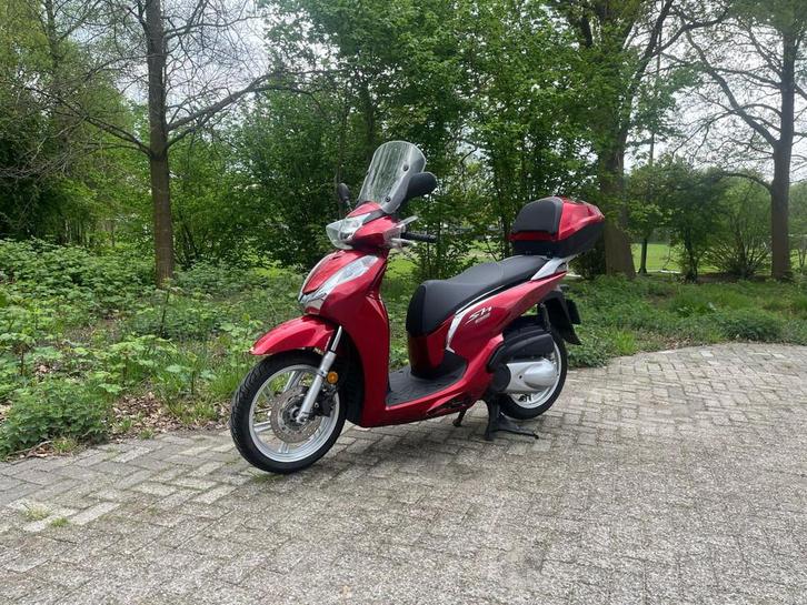 Honda Scooter SH 300i ABS, Motoren, Motoren | Honda, Bedrijf, Scooter, 12 t/m 35 kW, ABS, LED Verlichting
