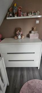 4-delige babykamer hoogglans wit - nette staat!, Kinderen en Baby's, Kinderkamer | Commodes en Kasten, Ophalen, Zo goed als nieuw