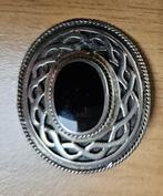 zilveren kettinghanger of broche met zwarte steen, Ophalen of Verzenden, Zo goed als nieuw, Met edelsteen, Zilver