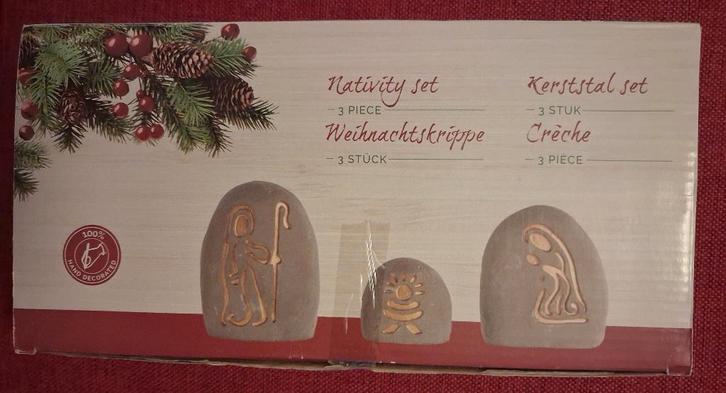 Kerststal set 3 betonnen beeldjes, Diversen, Kerst, Zo goed als nieuw, Ophalen of Verzenden