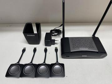 Barco clickshare cse-200 R9861520 + 4 buttons beschikbaar voor biedingen
