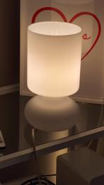 Ikea Lykta tafellamp , wit, zeldzamer mat uitvoering, Huis en Inrichting, Lampen | Tafellampen, Ophalen of Verzenden, Zo goed als nieuw