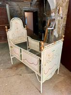 Antiek kinderledikant rond 1900, Ophalen