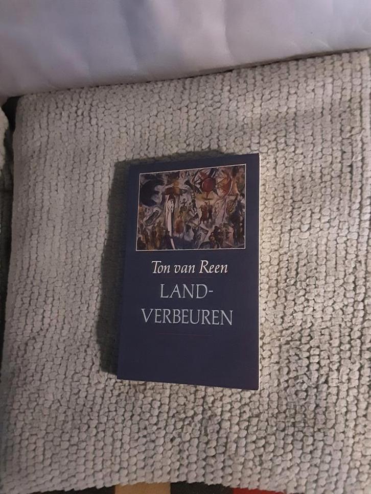 Ton van Reen----Landverbeuren, Boeken, Literatuur, Zo goed als nieuw, Nederland, Ophalen of Verzenden