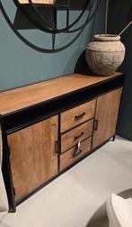 Showroommodel | Dressoir Sturdy | 150x85x40 | mangohout, Huis en Inrichting, Kasten | Dressoirs, Ophalen, Nieuw, 25 tot 50 cm
