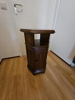 Bijzonder zeshoekig kastje met deurtje, Minder dan 55 cm, Gebruikt, Ophalen of Verzenden, Overige vormen