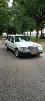 Mercedes W124 250D combi bj 1987 APK 02-12-2026/5 bak handge, Auto's, Mercedes-Benz, Particulier, Te koop, E-Klasse, Handgeschakeld