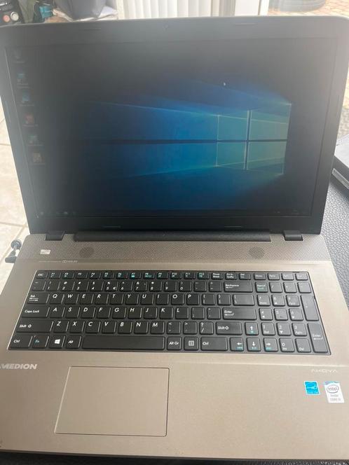 Medion Akoya Laptop, Computers en Software, Windows Laptops, Zo goed als nieuw, Ophalen