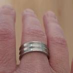 Mooie stalen ring, Sieraden, Tassen en Uiterlijk, Ringen, Gebruikt, IJzer of Staal, Ophalen of Verzenden, 17 tot 18