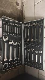 Steek/ratel sleutel set 22-delig nieuw, Ophalen of Verzenden, Zo goed als nieuw