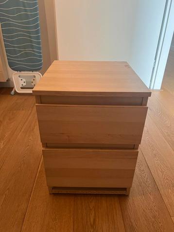 Ladenkast IKEA beschikbaar voor biedingen