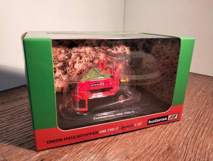 Te koop UH Holaras UM 150-F uienloof klapper., Hobby en Vrije tijd, Modelauto's | 1:32, Nieuw, Tractor of Landbouw, Universal Hobbies