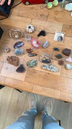 Mooie stenen verzameling (kristallen), Verzamelen, Mineralen en Fossielen, Ophalen of Verzenden, Mineraal