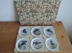 Zes porseleinen onderzetters met springruiters, Ophalen of Verzenden, Zo goed als nieuw, Overig