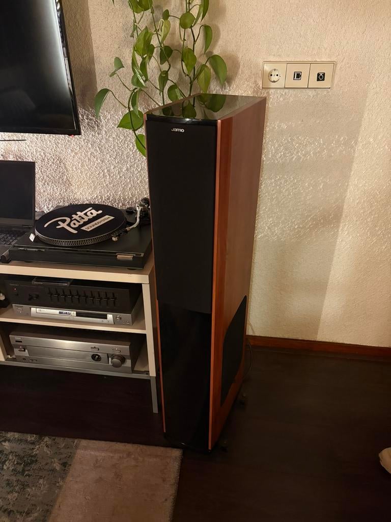 Luidsprekers Jamo s606, Ophalen, Zo goed als nieuw, 60 tot 120 watt, Front, Rear of Stereo speakers